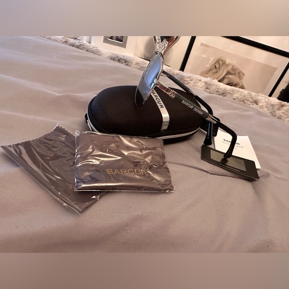 BRAND NEW UNISEX SILVER BARCUR POLARIZED SUNGLASSES - Picture 3 of 6